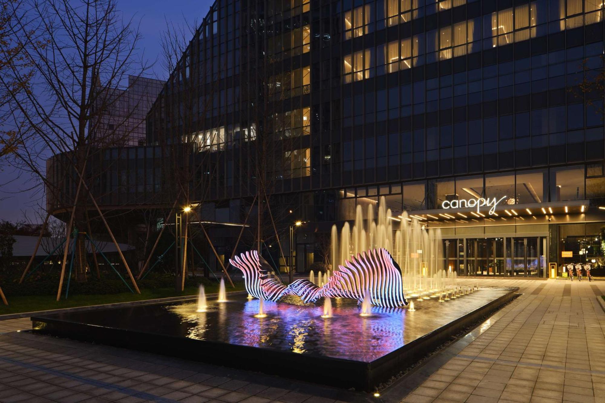 Отель Canopy By Hilton Hangzhou Jinsha Lake Экстерьер фото